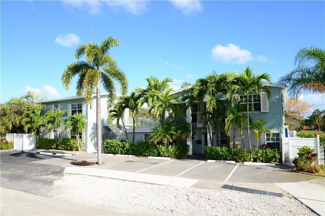 57 NE 24th St # 63, Wilton Manors, FL 33305
