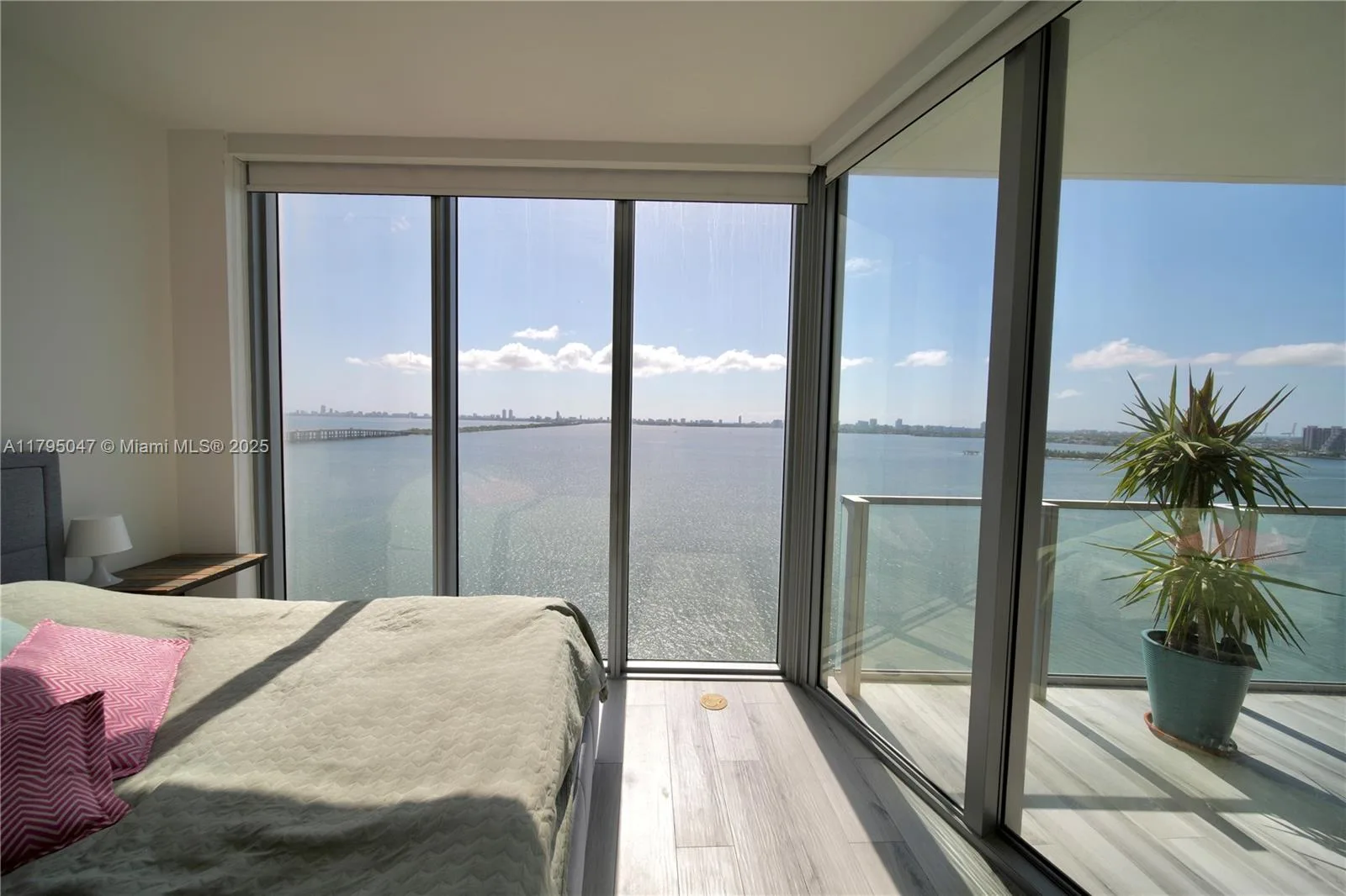 2900 NE 7th Ave # 1705, Miami, FL 33137 photo 10