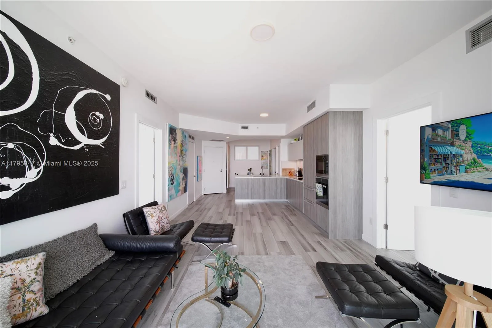 2900 NE 7th Ave # 1705, Miami, FL 33137 photo 9