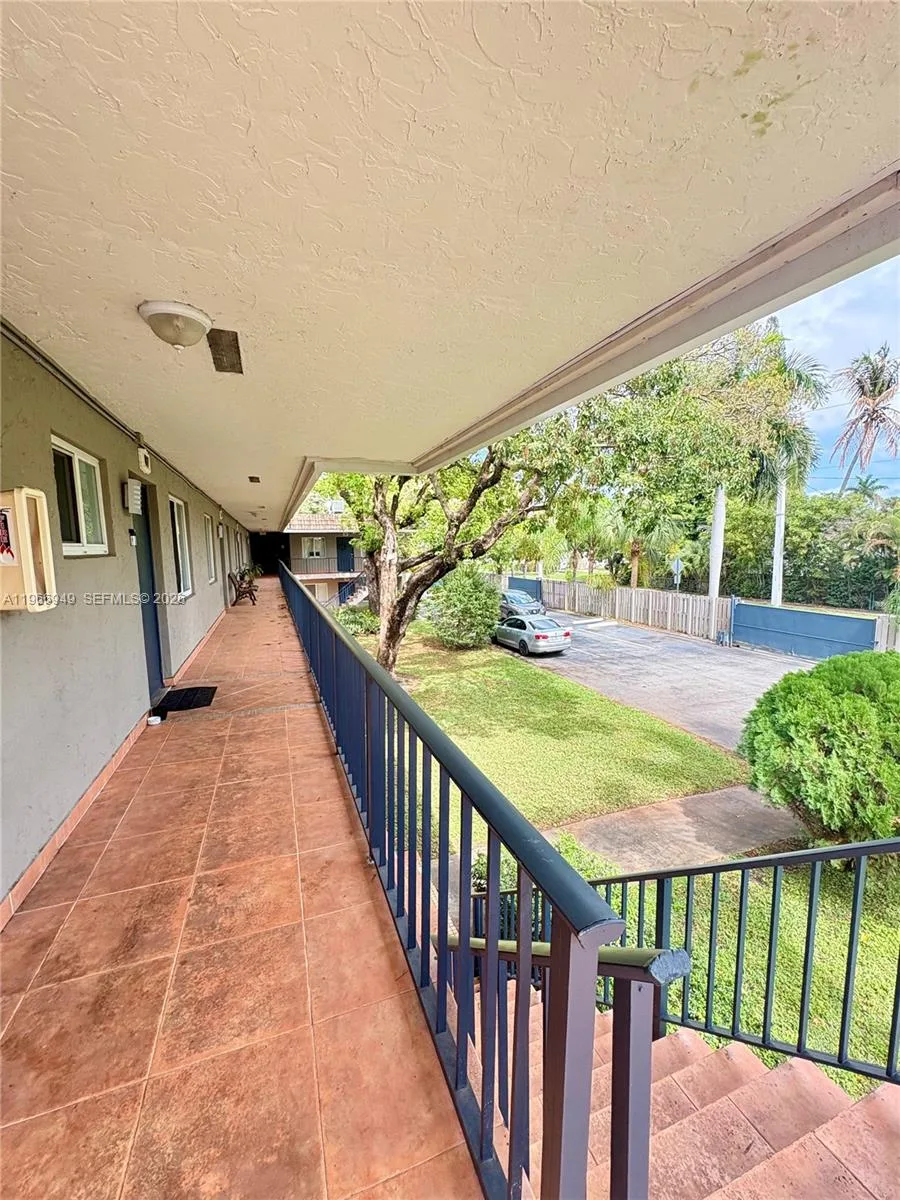 1111 SW 4th St, Fort Lauderdale, FL 33312 photo 13