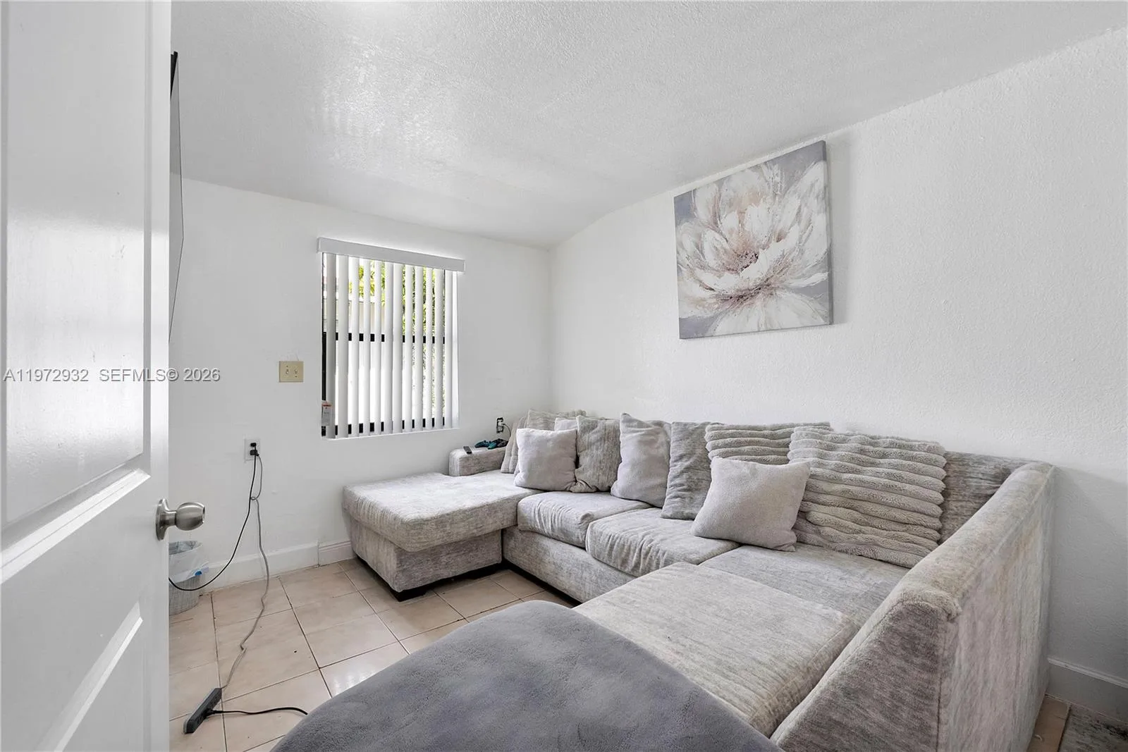 1563 NE 148th St, Miami, FL 33161 photo 5