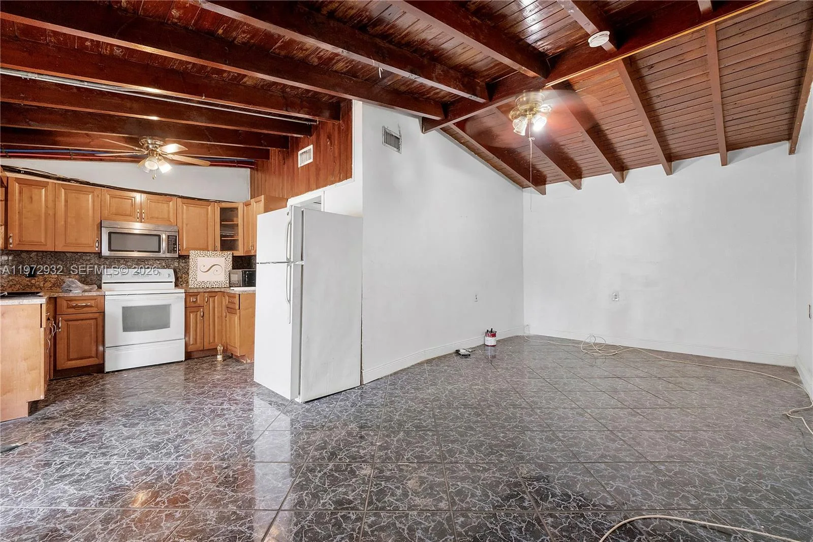 1563 NE 148th St, Miami, FL 33161 photo 7