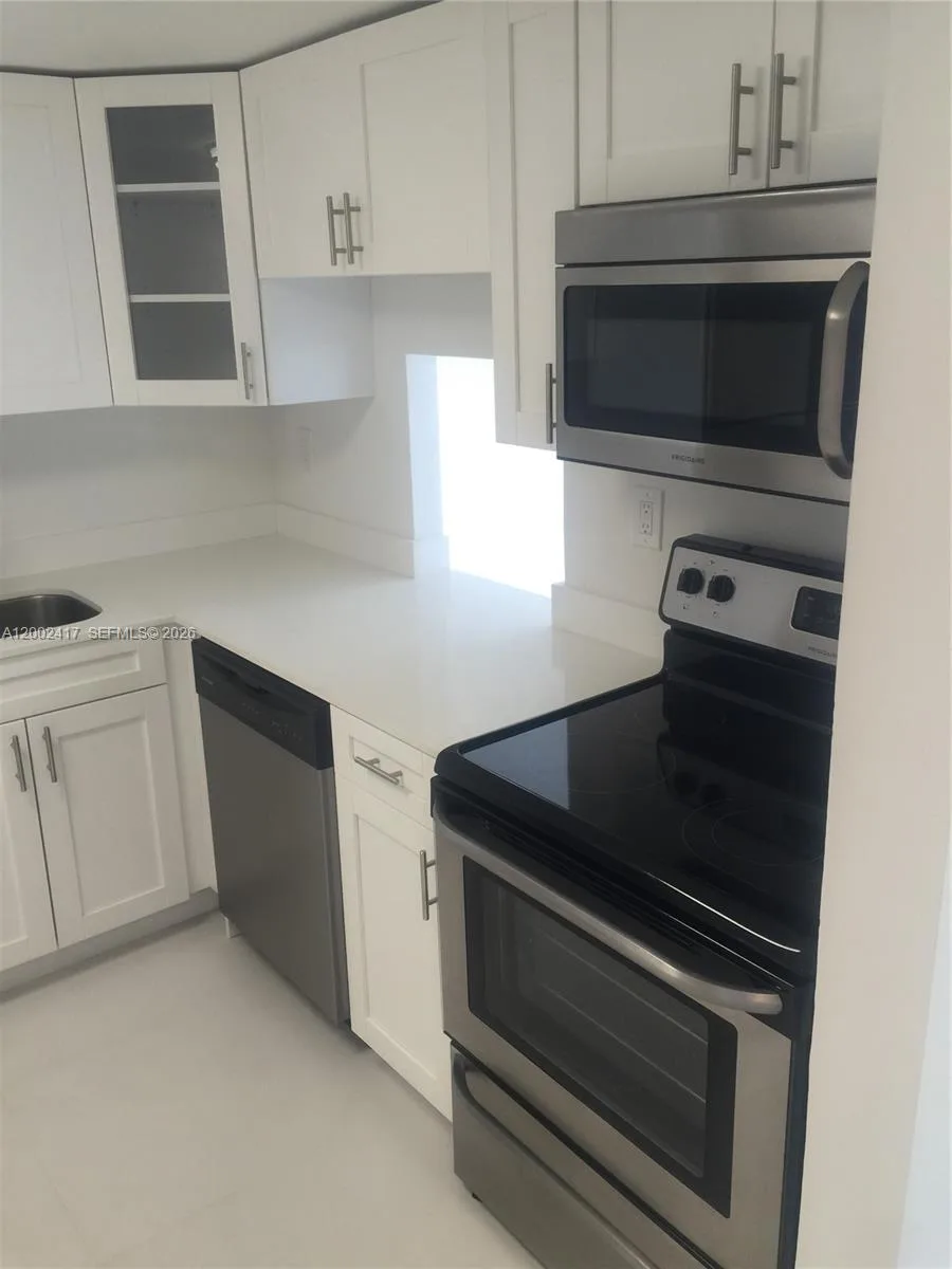 6900 Bay Dr # 5A, Miami Beach, FL 33141 photo 3