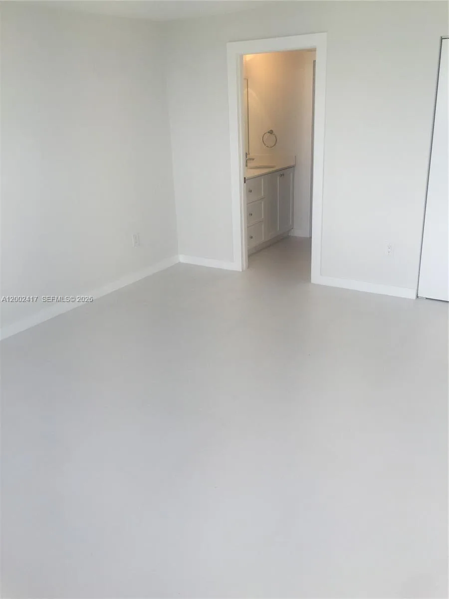 6900 Bay Dr # 5A, Miami Beach, FL 33141 photo 8