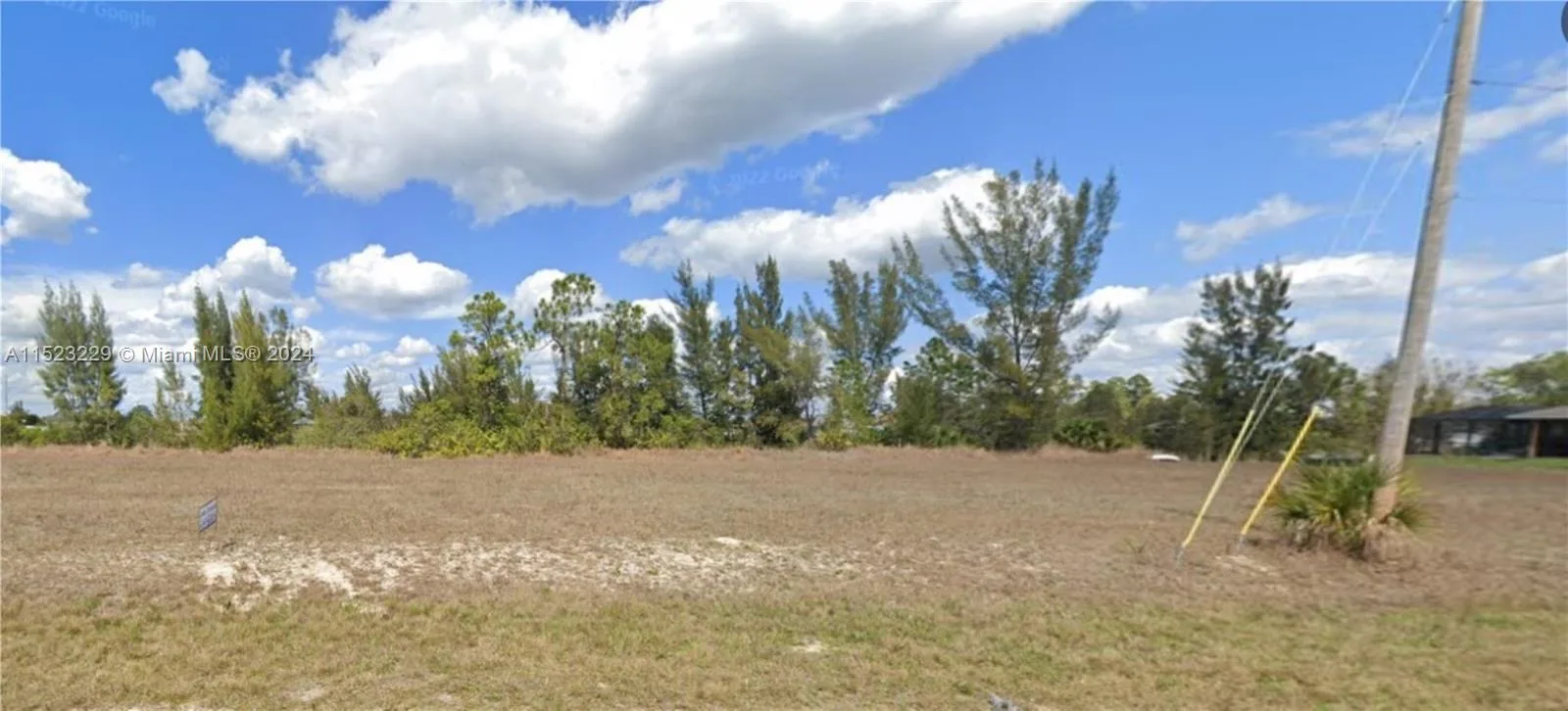 1223 NE 36th Lane, Cape Coral, FL 33909 photo 3