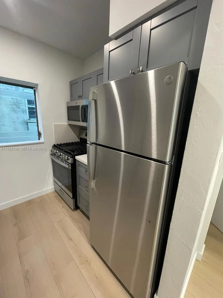 544 Michigan Ave # 10, Miami Beach, FL 33139 photo 5