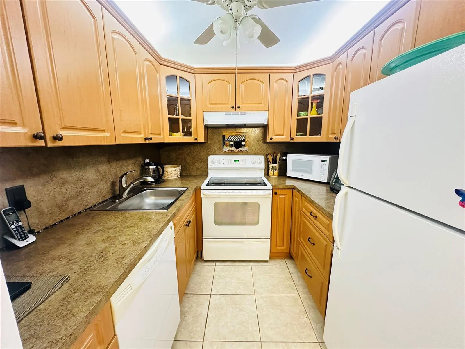 2007 Islewood D, Deerfield Beach, FL 33442 photo 5
