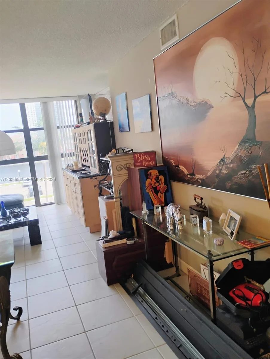 200 Leslie Dr # 324, Hallandale Beach, FL 33009 photo 5
