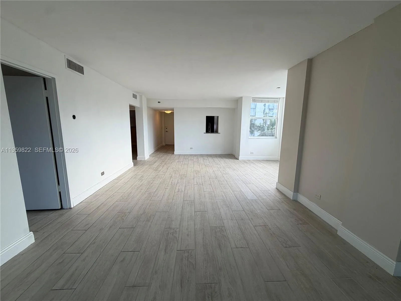 3660 NE 166th St # 301 +40' Deeded Dock, North Miami Beach, FL 33160