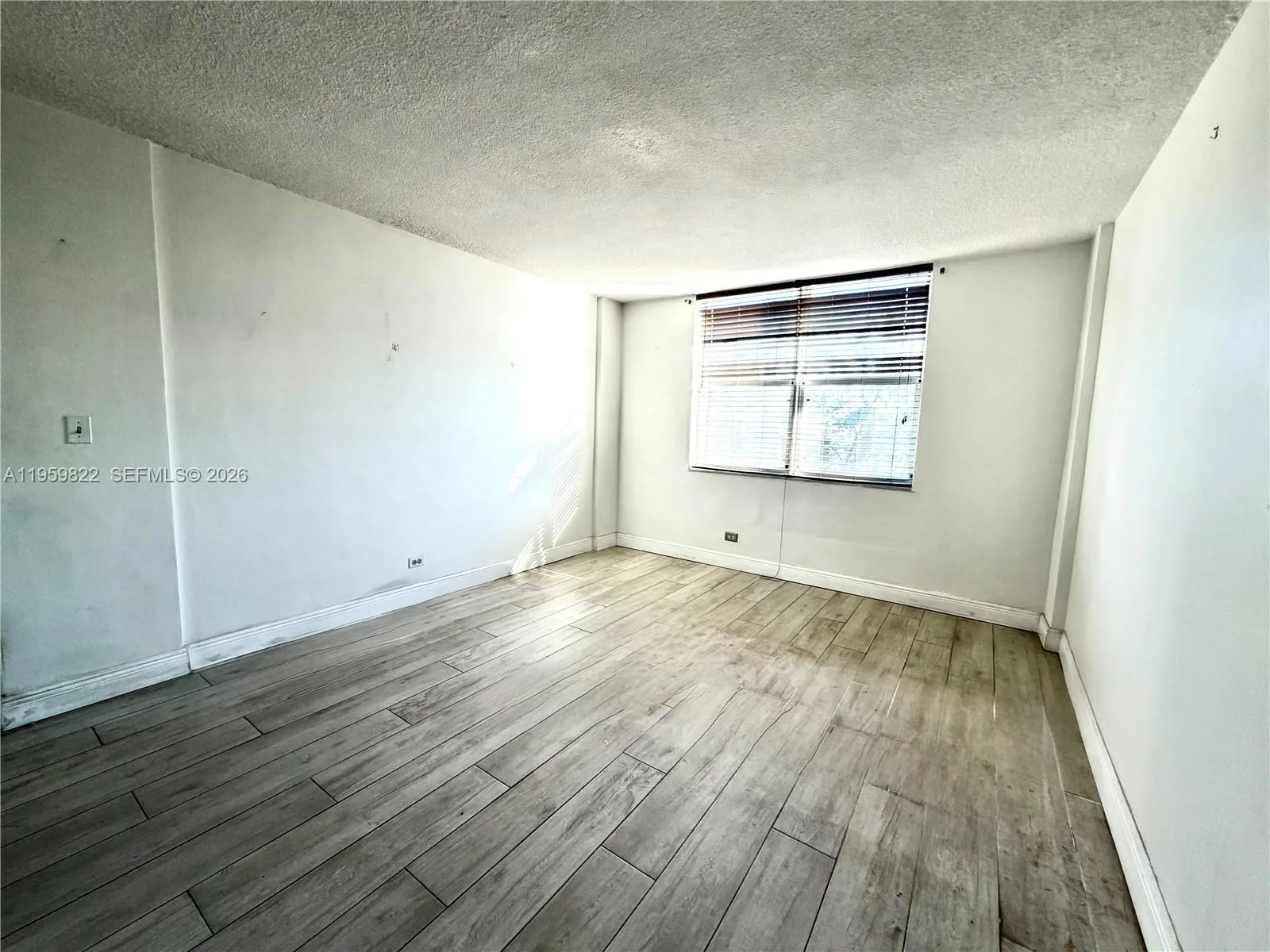 3660 NE 166th St # 301 +40' Deeded Dock, North Miami Beach, FL 33160 photo 12