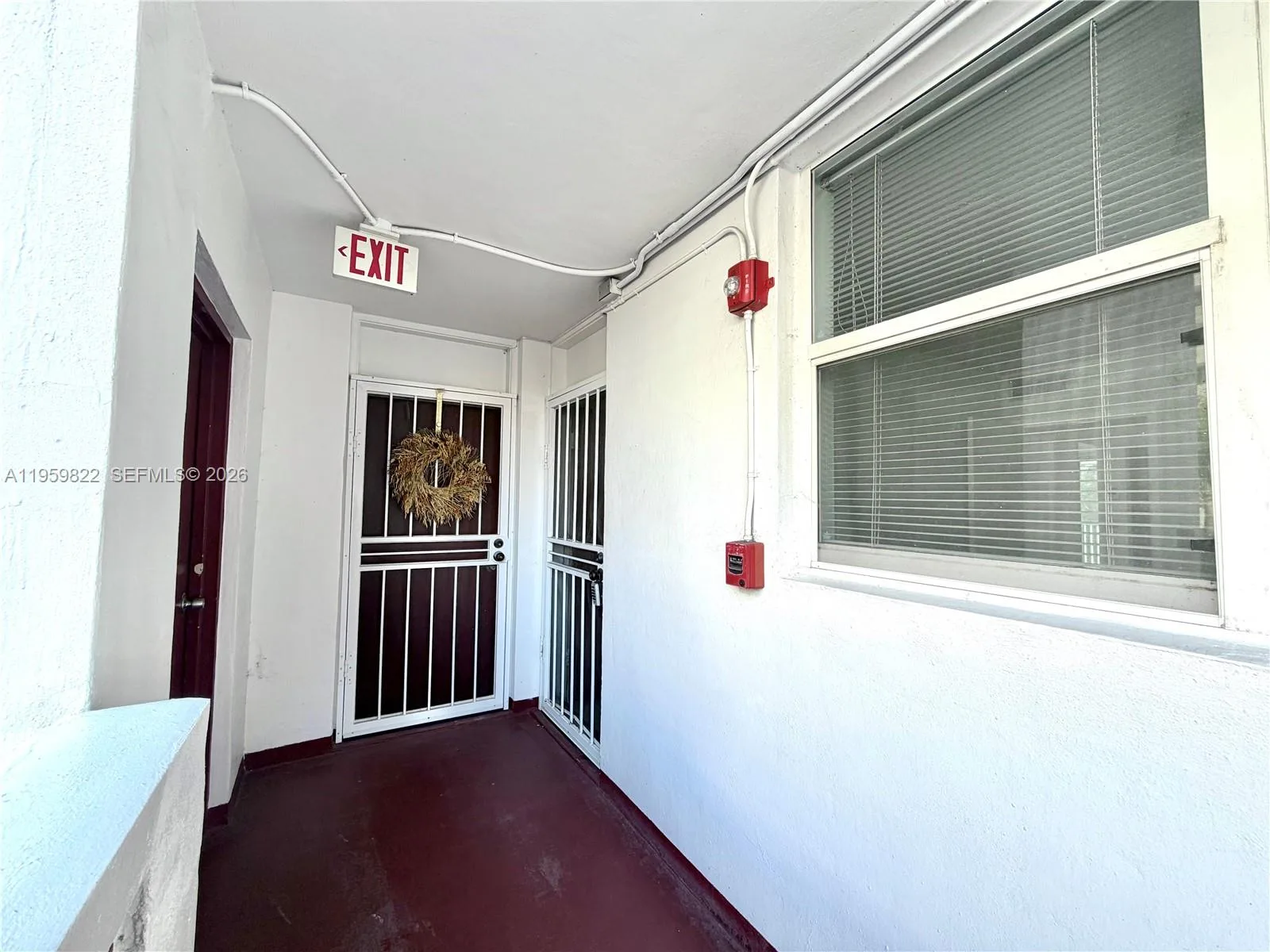 3660 NE 166th St # 301 +40' Deeded Dock, North Miami Beach, FL 33160 photo 3