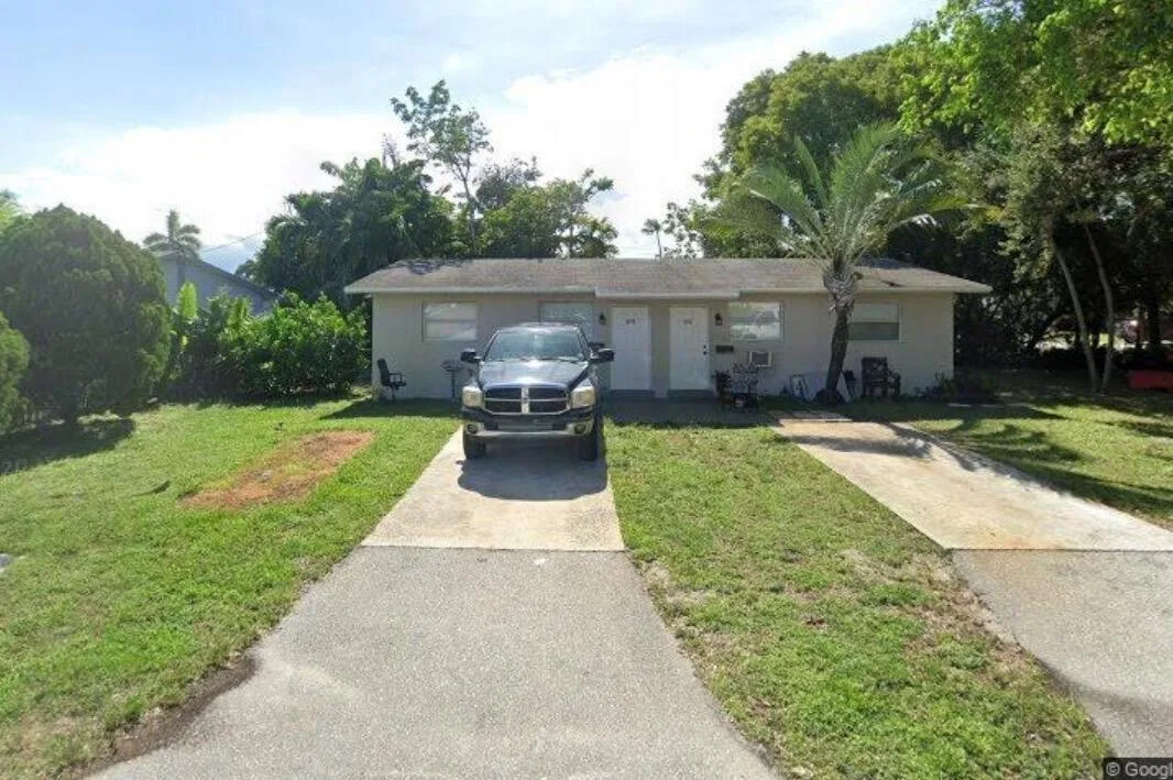 4951 SW 26th Avenue # 1-2, Dania Beach, FL 33312