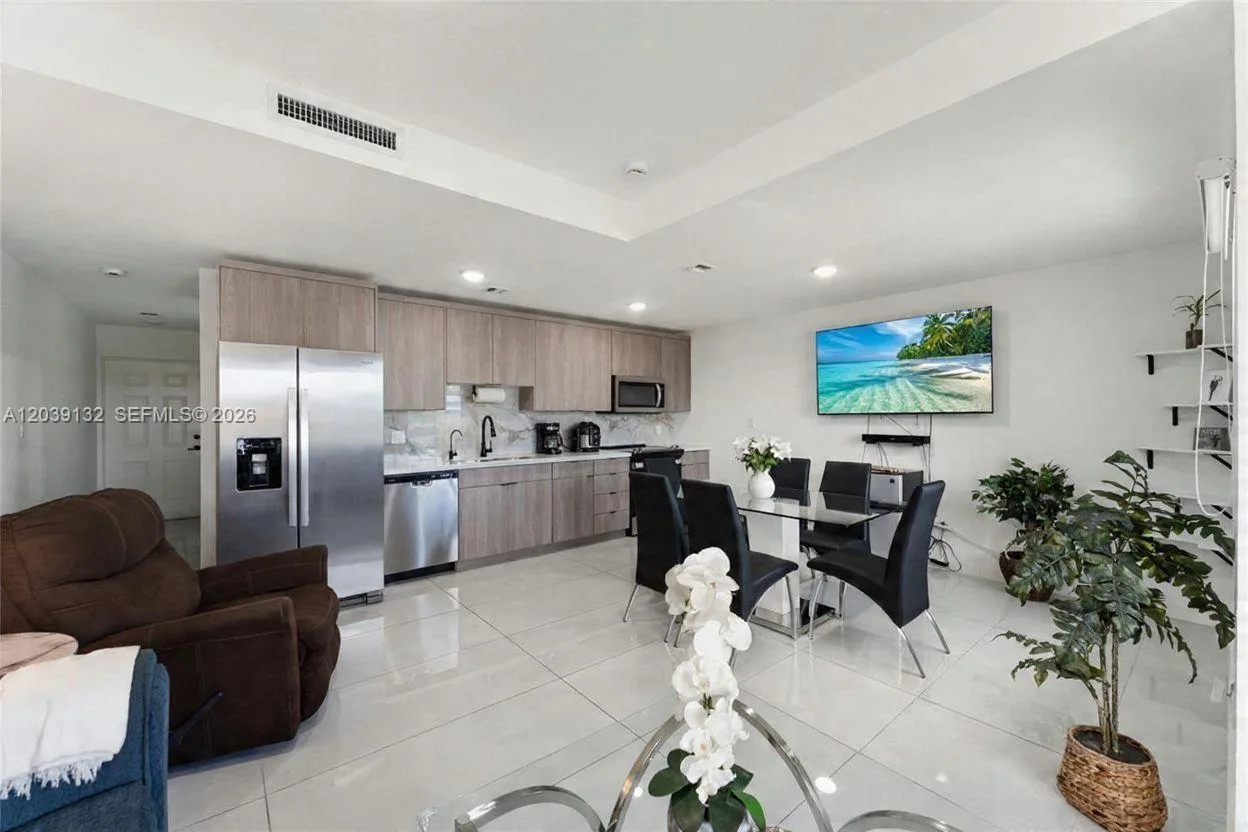 14590 SW 260th St, Homestead, FL 33032 photo 4