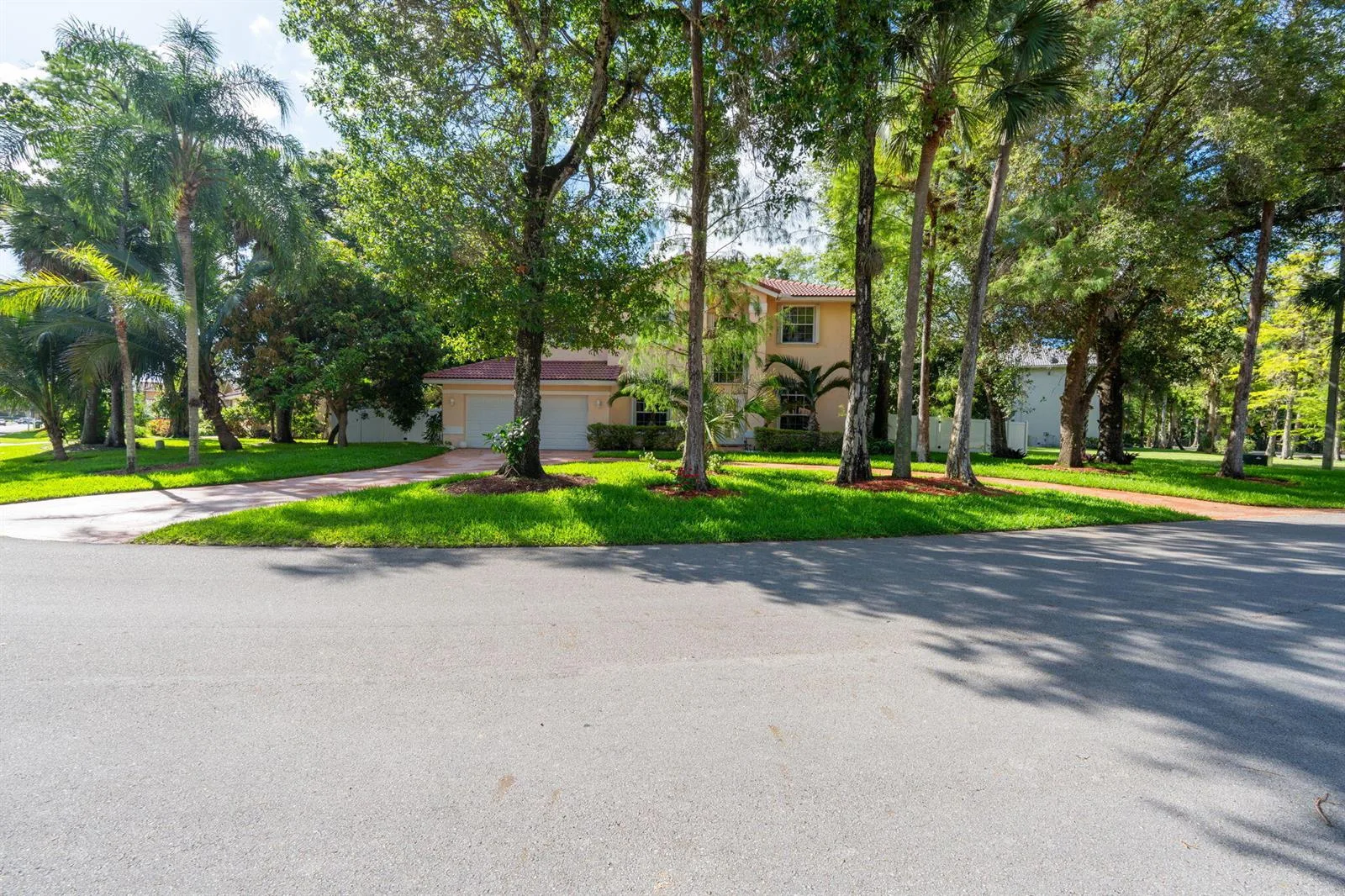 5304 NW 66th Avenue, Lauderhill, FL 33319 photo 4