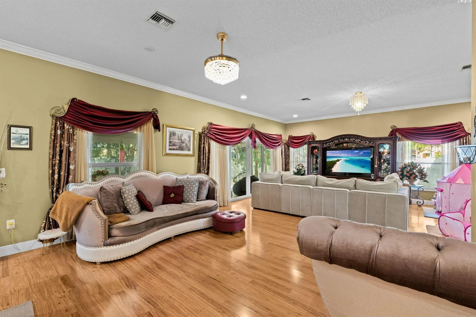 5304 NW 66th Avenue, Lauderhill, FL 33319 photo 5