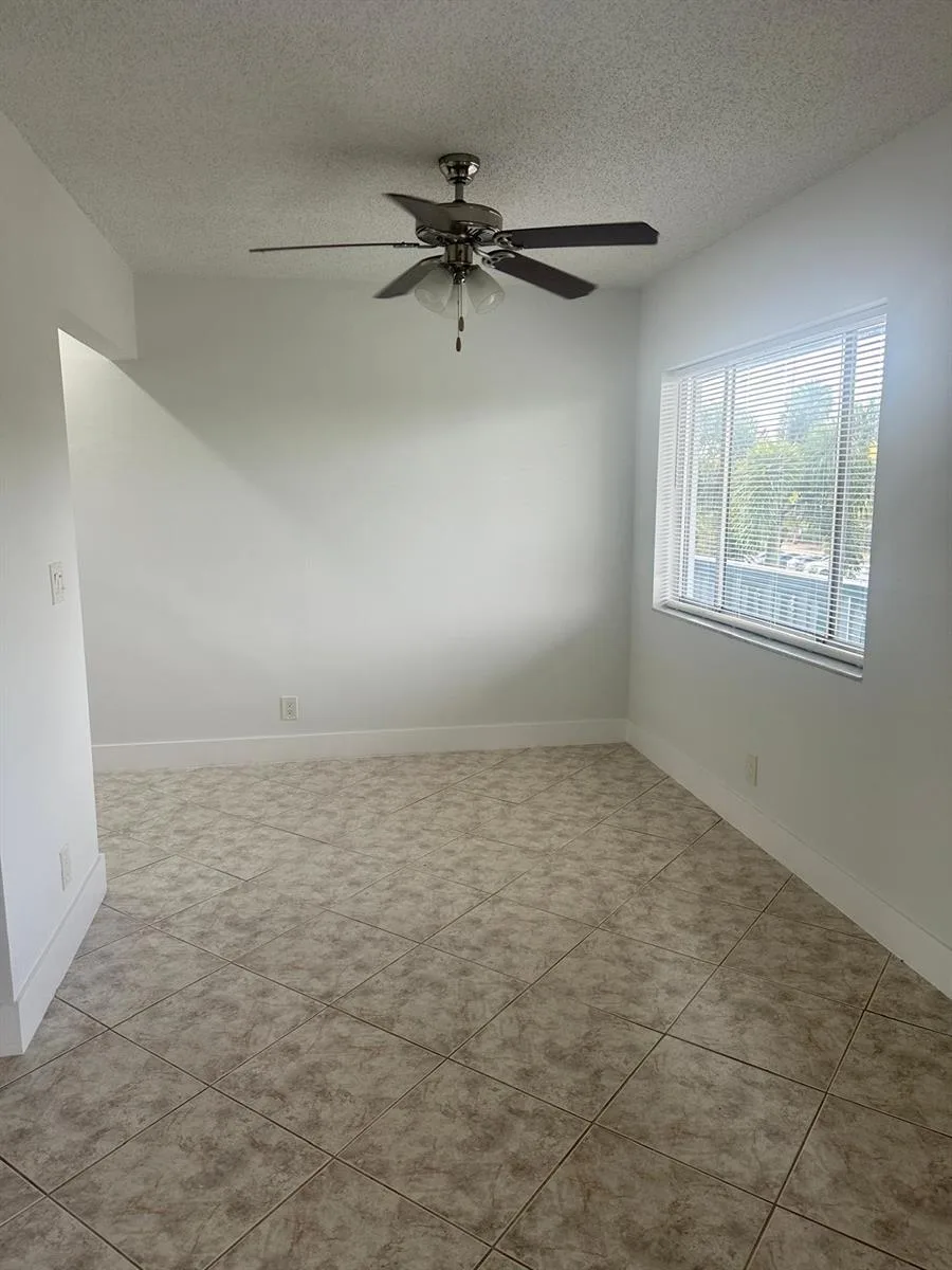 2100 Springdale Boulevard # 303, Palm Springs, FL 33461 photo 7