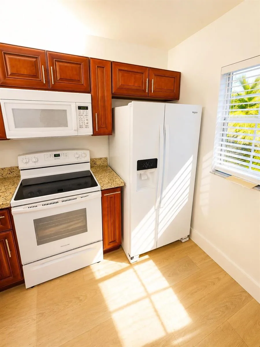 3399 Foxcroft Road # 206, Miramar, FL 33025