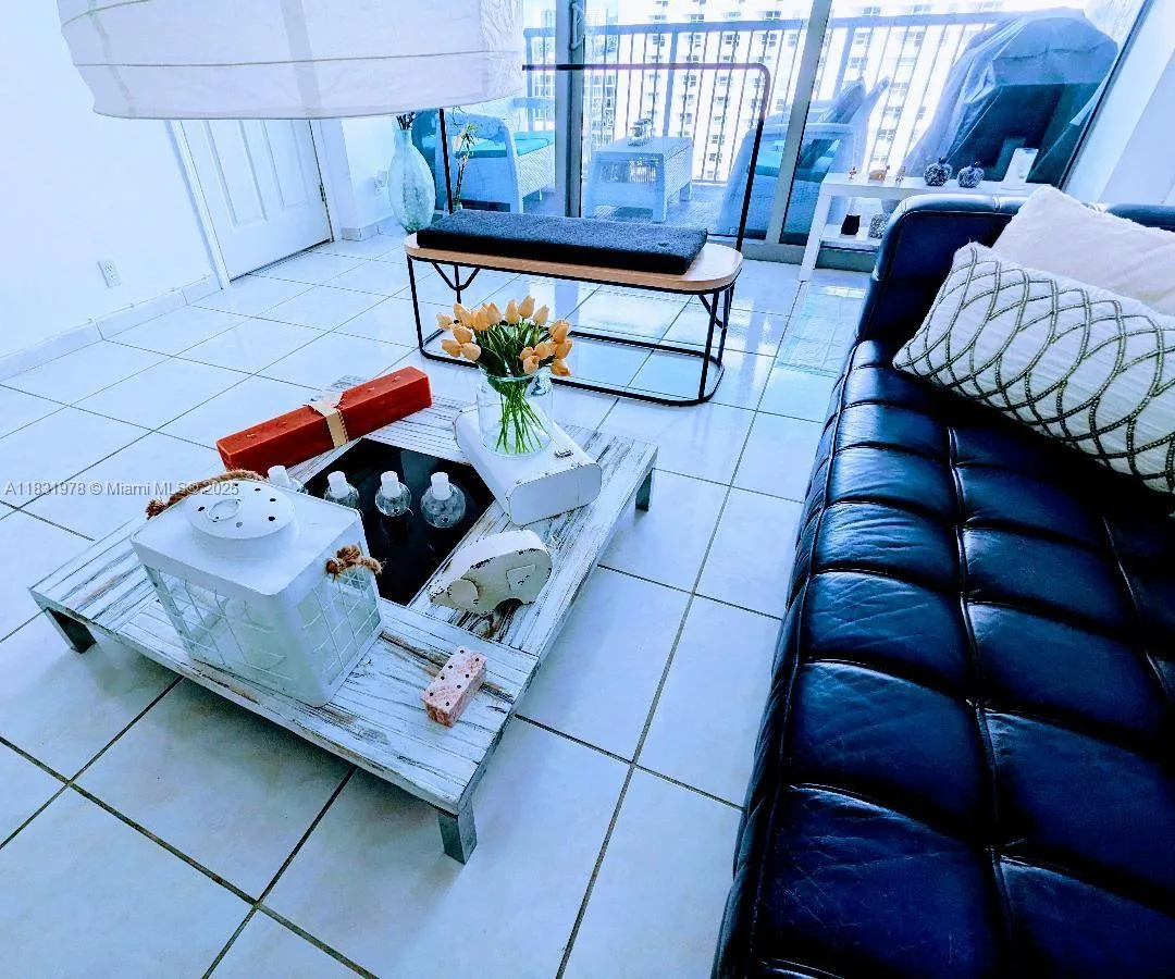 2655 Collins Ave # 1505, Miami Beach, FL 33140 photo 4