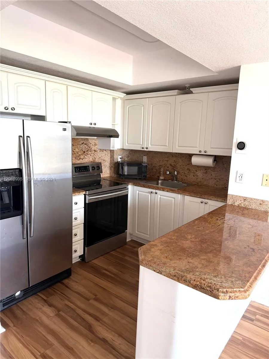 3500 Coral Way # 907, Miami, FL 33145 photo 12