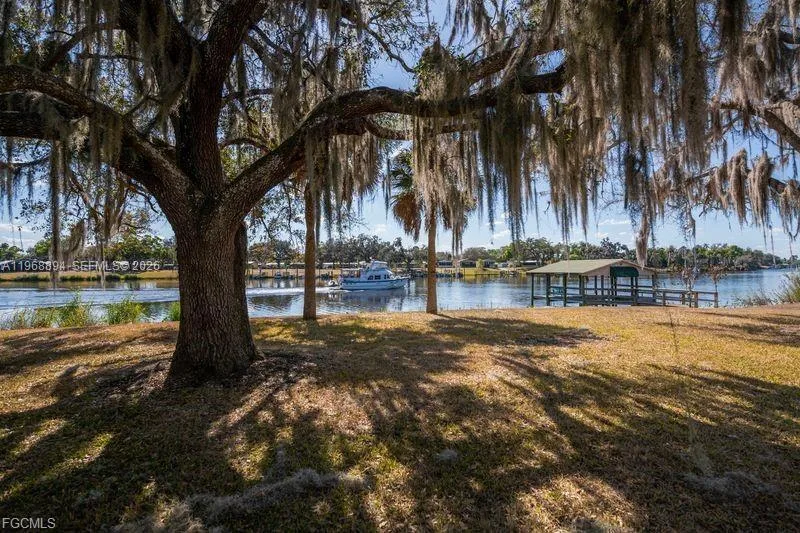 1209 County Rd 78, La Belle, FL 33935 photo 3