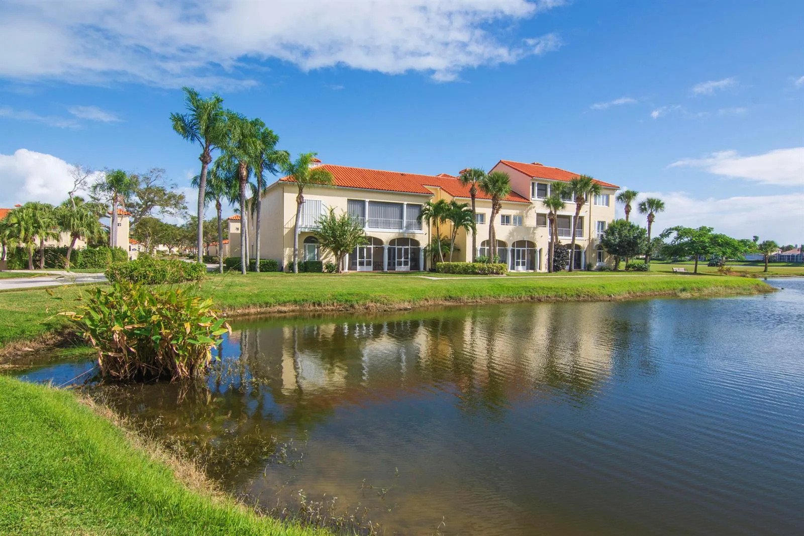 5045 Harmony Circle # 209, Vero Beach, FL 32967