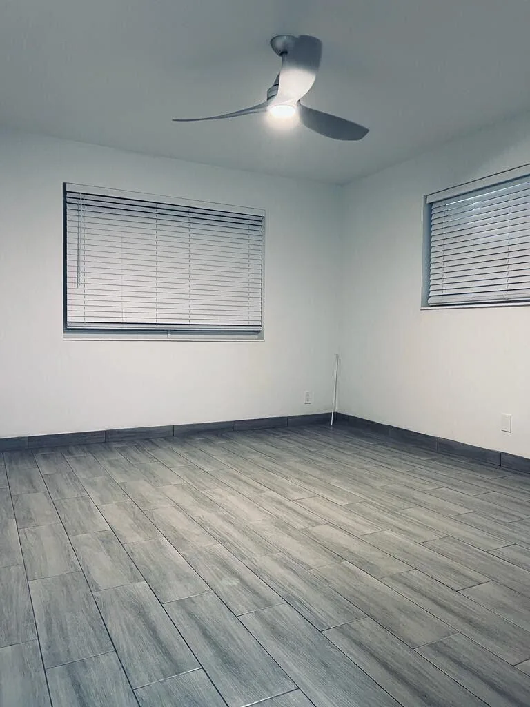 930 N 14th Court, Hollywood, FL 33020 photo 11