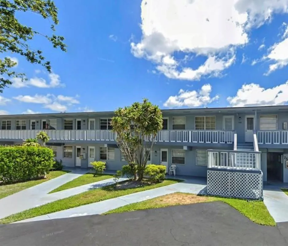 701 Pine Drive # 107, Pompano Beach, FL 33060