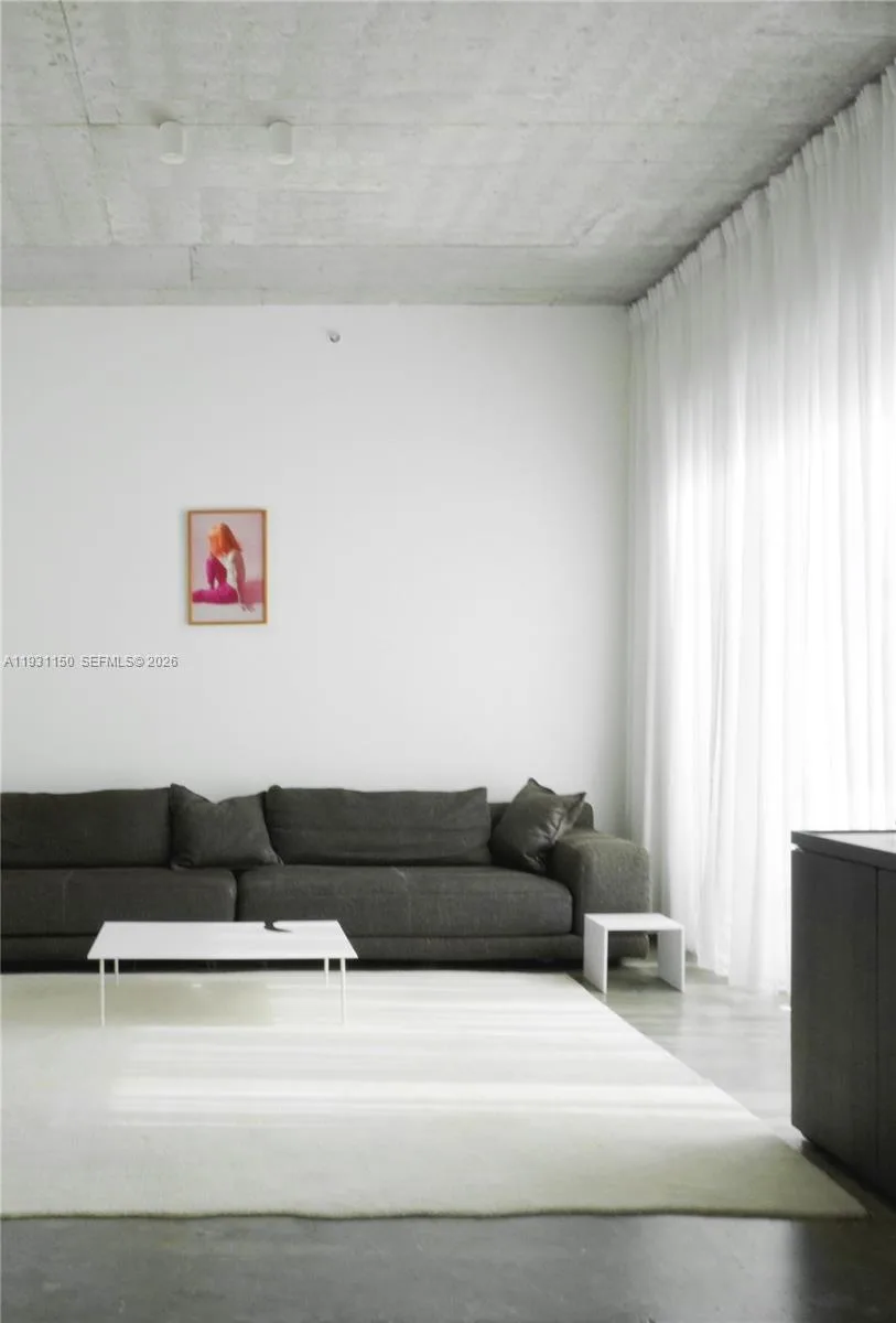 133 NE 2nd Ave # 1608, Miami, FL 33132 photo 3