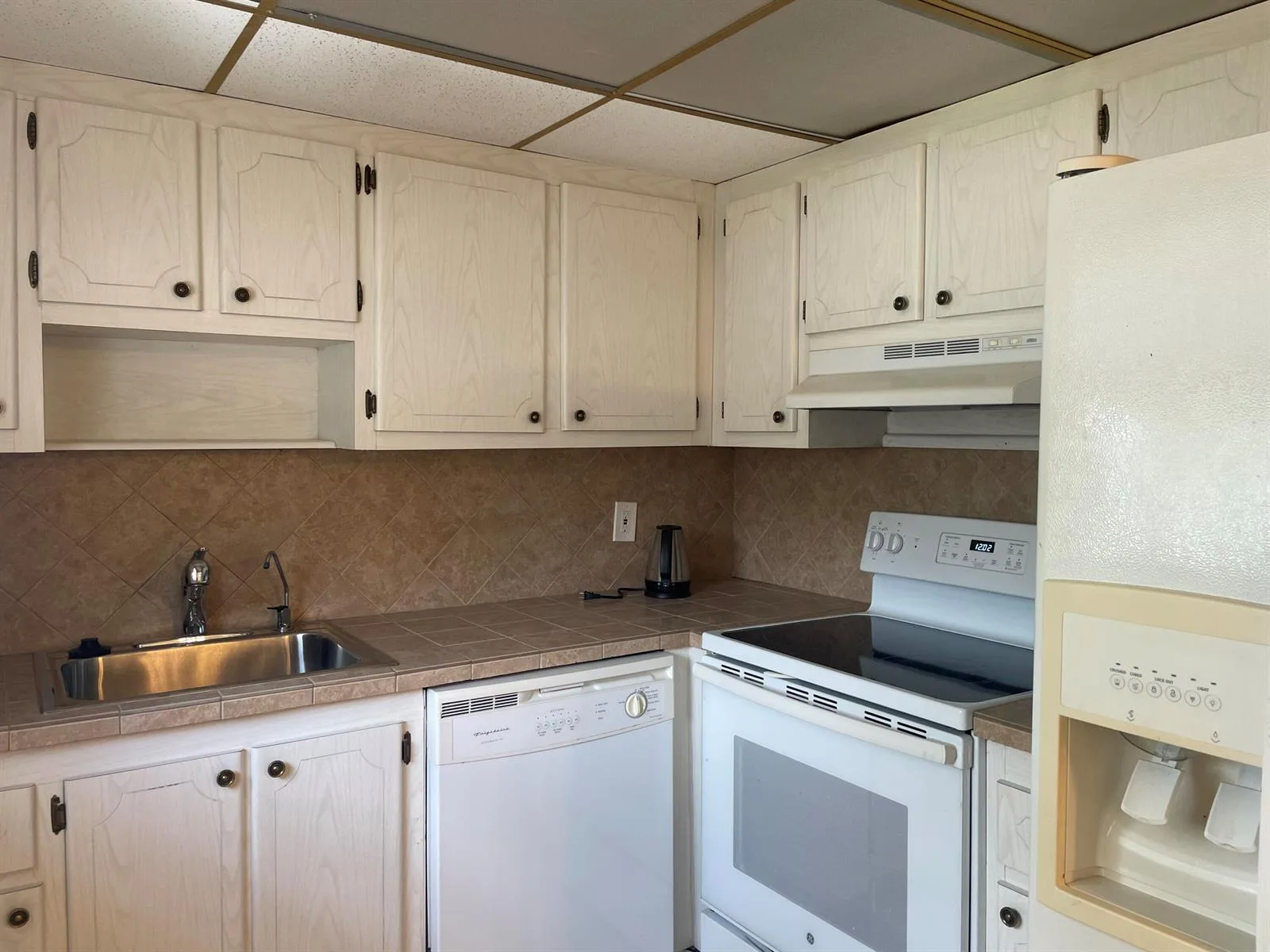 564 Brittany L, Delray Beach, FL 33446 photo 4