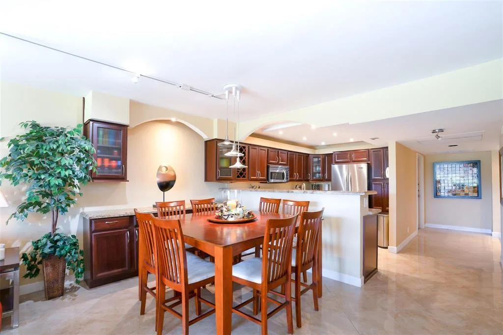 2681 S Course Drive # 212, Pompano Beach, FL 33069 photo 2