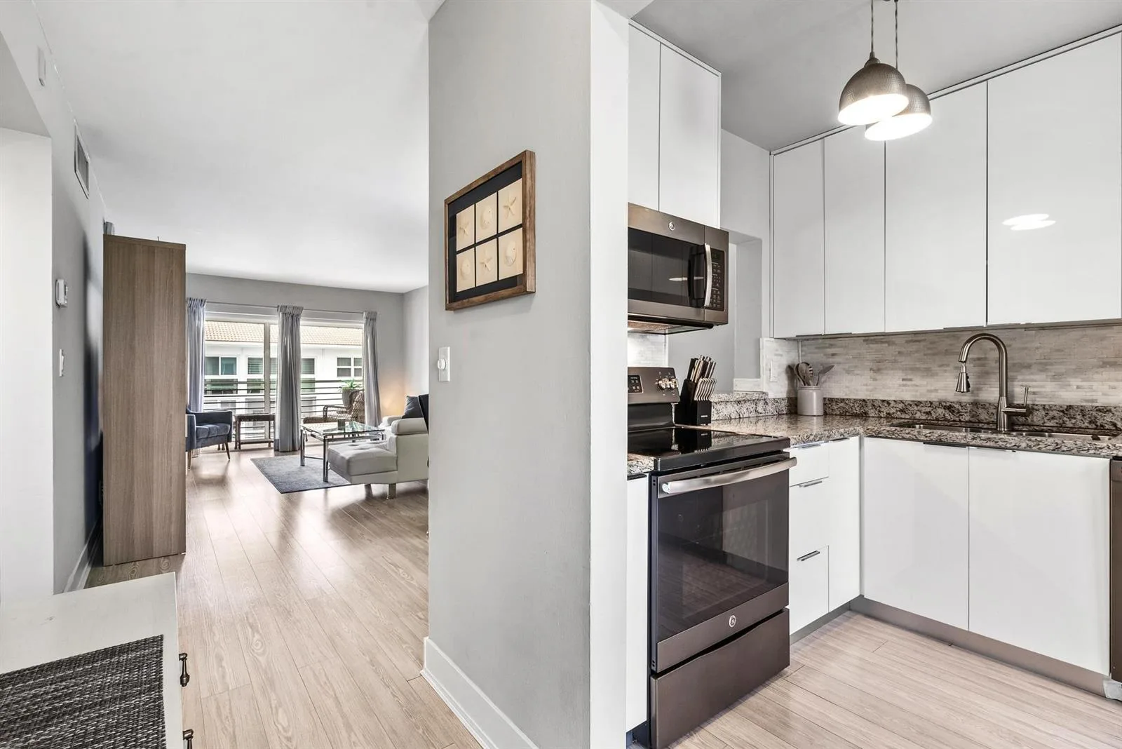 1461 S Ocean Boulevard # 304, Lauderdale By The Sea, FL 33062 photo 8