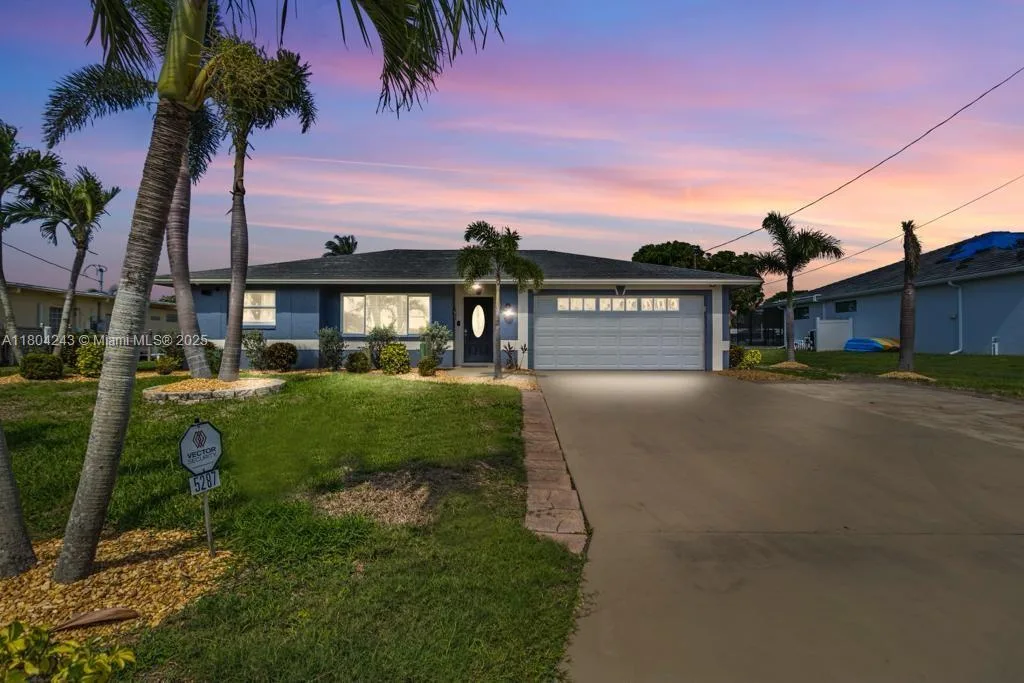 5287 Tiffany Ct, Cape Coral, FL 33904