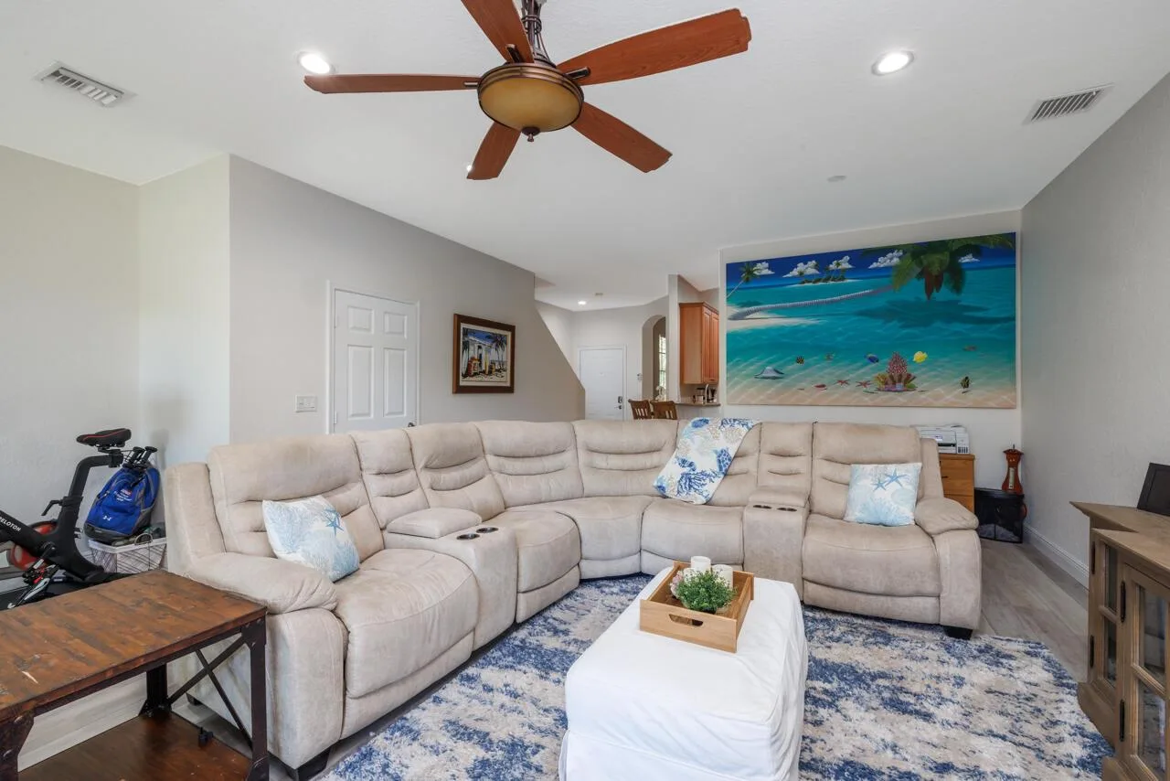 1560 SE Sheffield Terrace # 102, Stuart, FL 34994 photo 9