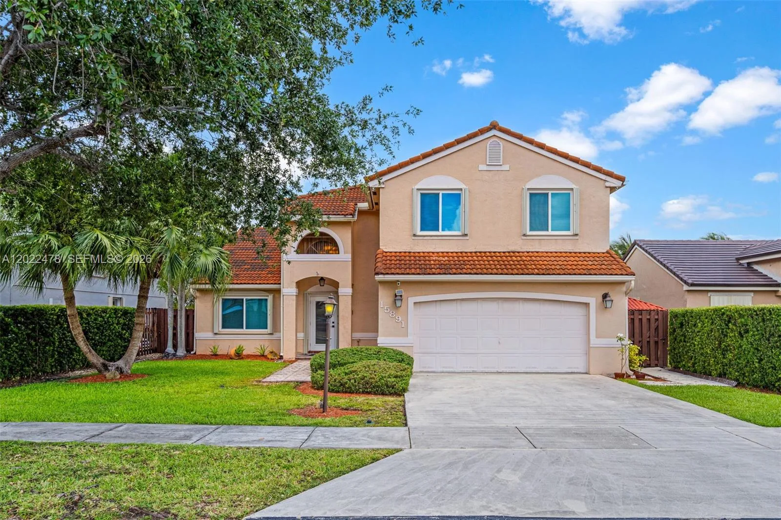 15891 SW 84th St, Miami, FL 33193