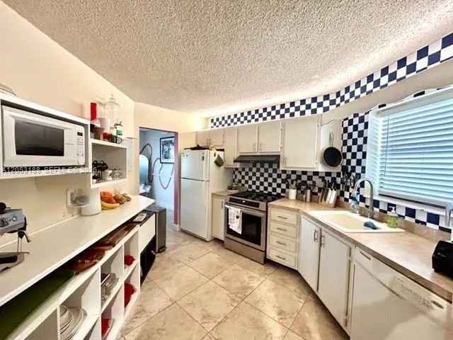 6555 W Broward Blvd # 306, Plantation, FL 33317 photo 6