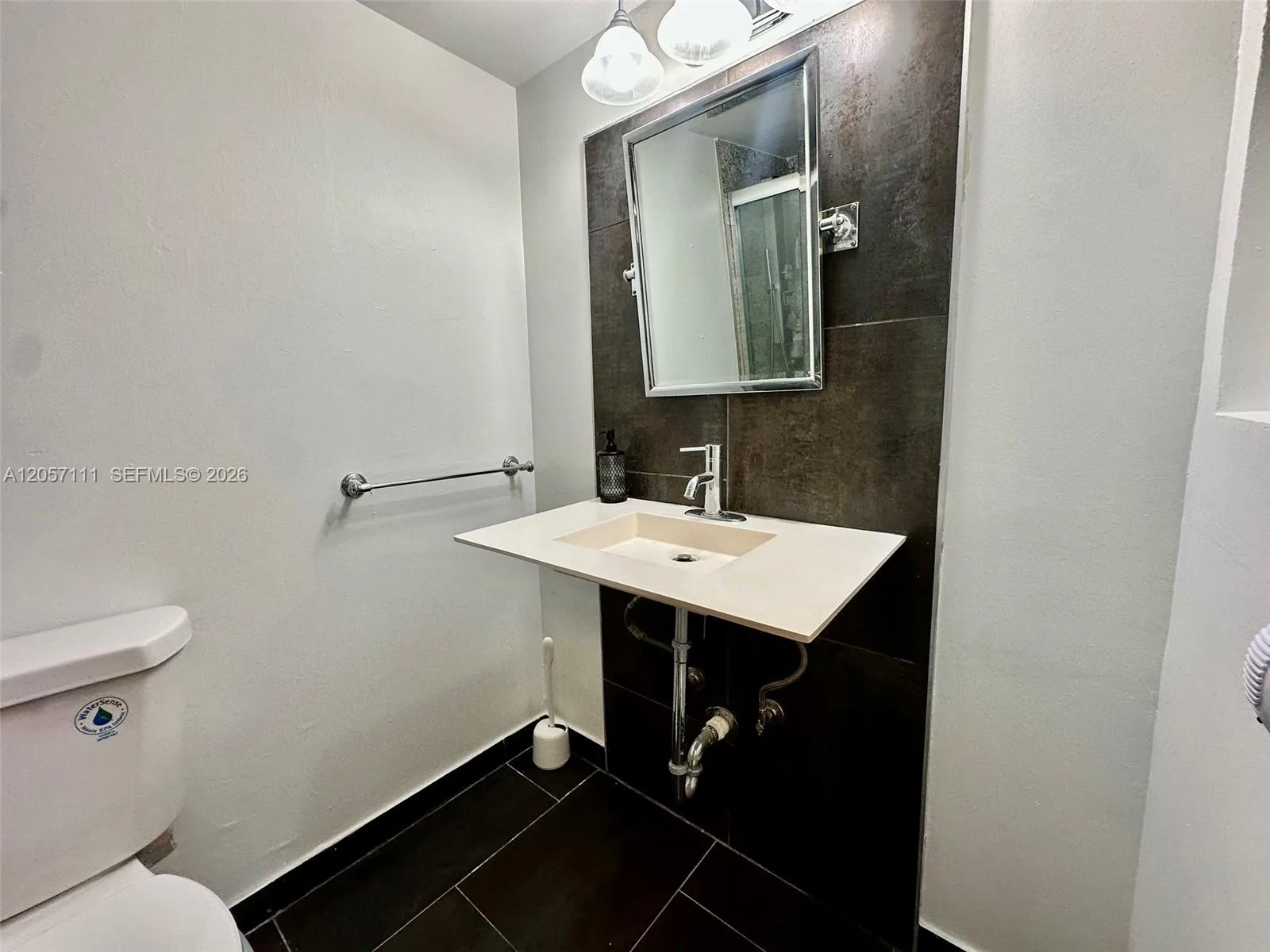 800 NE 195th St # 314, Miami, FL 33179 photo 6