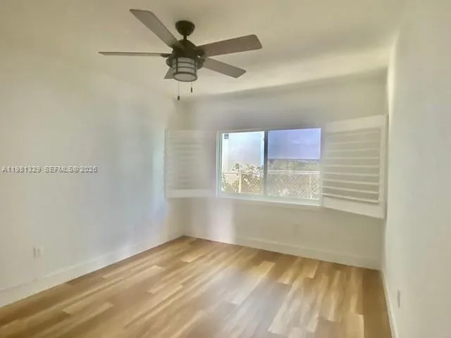 8040 Tatum Waterway Dr # 5, Miami Beach, FL 33141 photo 9