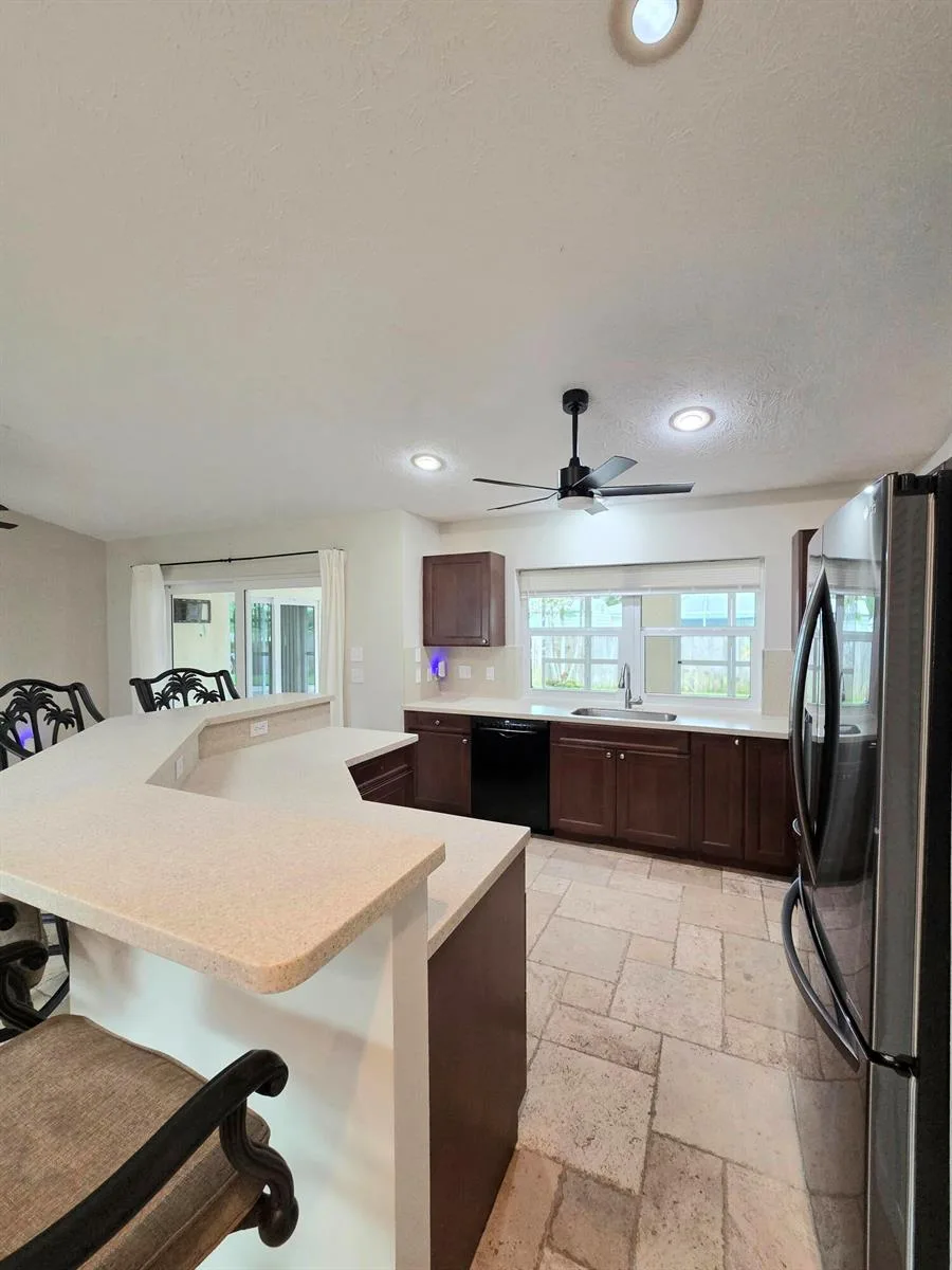 5501 SE Nassau Terrace, Stuart, FL 34997 photo 9
