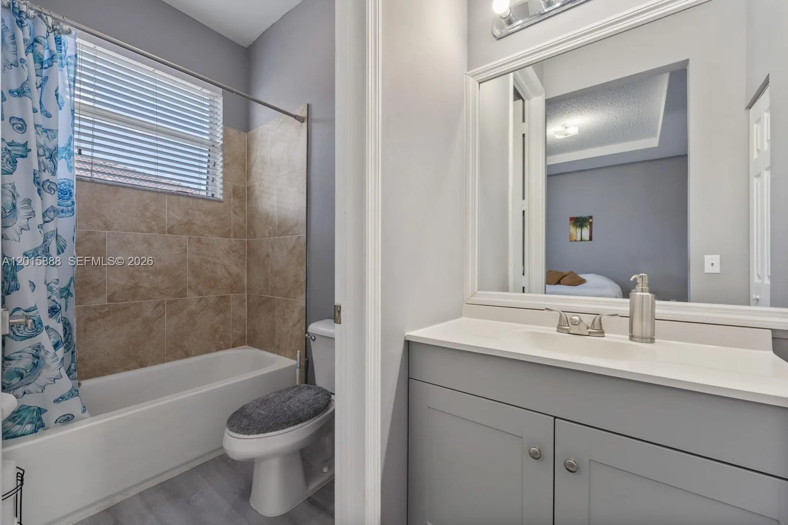 934 NE 42nd Ter, Homestead, FL 33033 photo 13