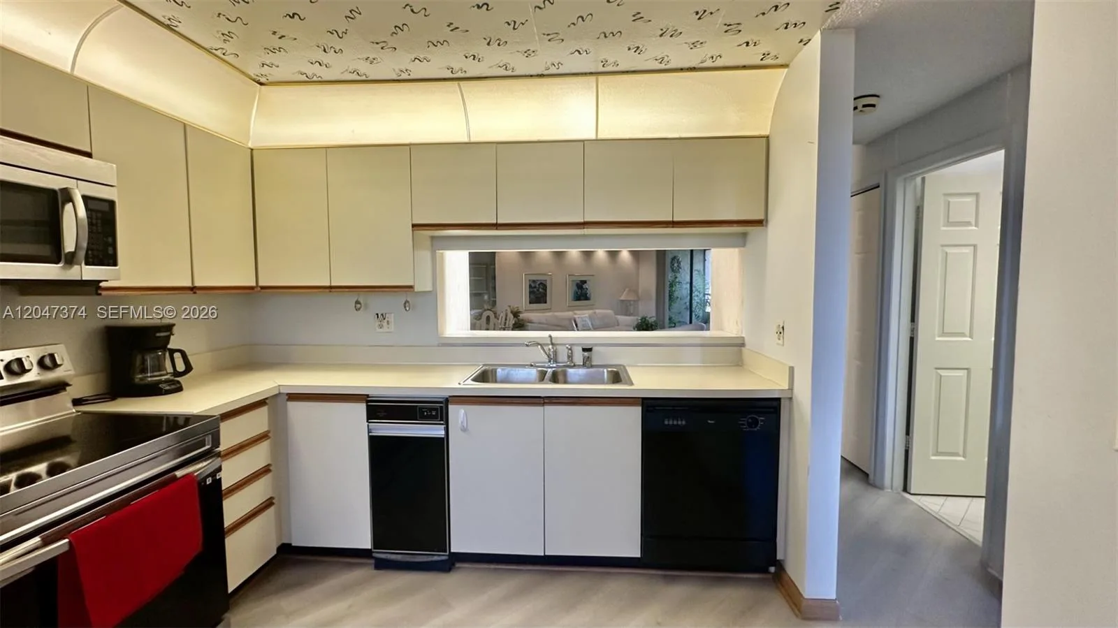 7472 La Paz Blvd # 301, Boca Raton, FL 33433 photo 7