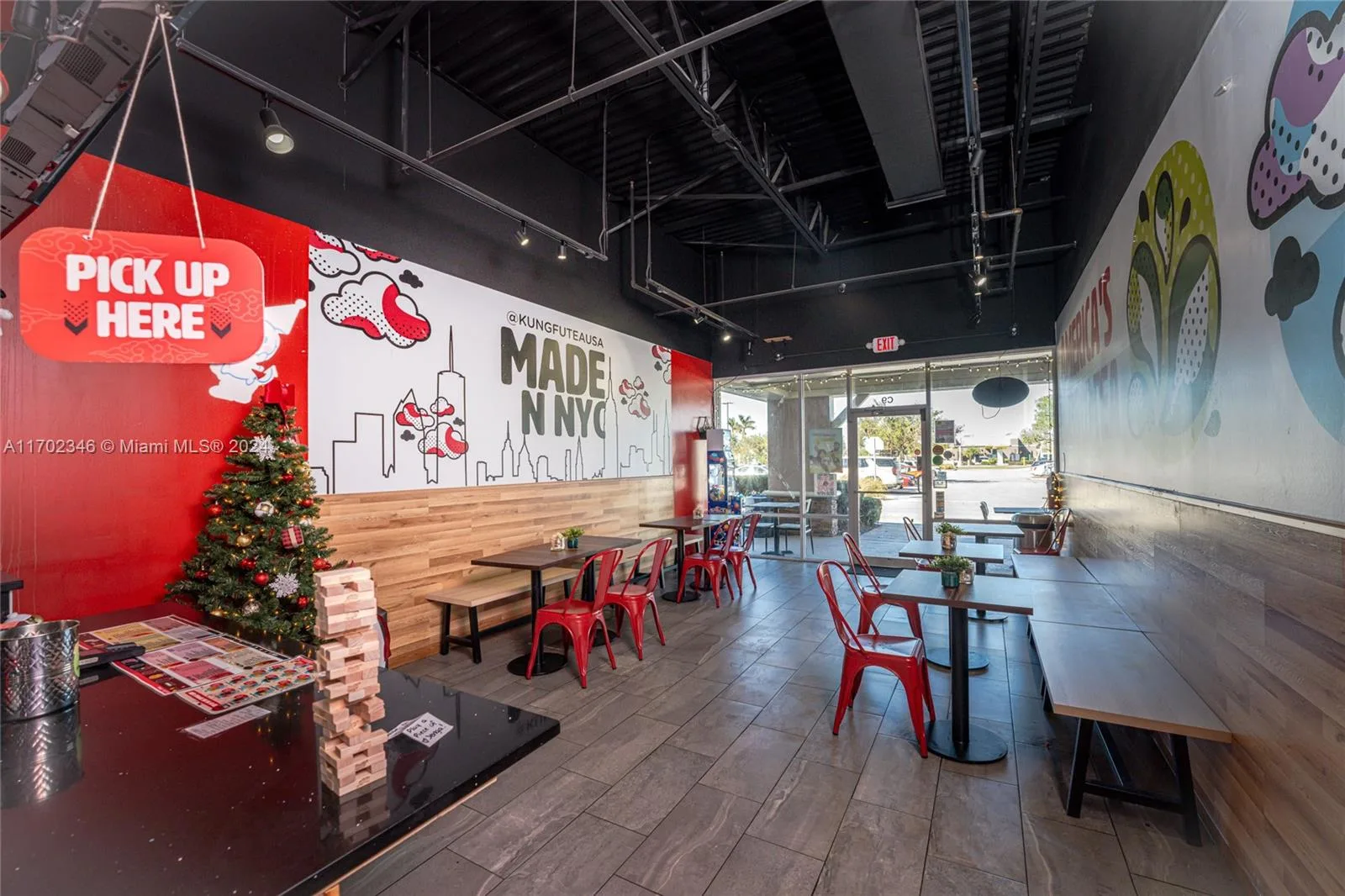 Profitable Kung Fu Tea Franchise for Sale in Port Charlotte, FL, Port Charlotte, FL 33954 photo 4