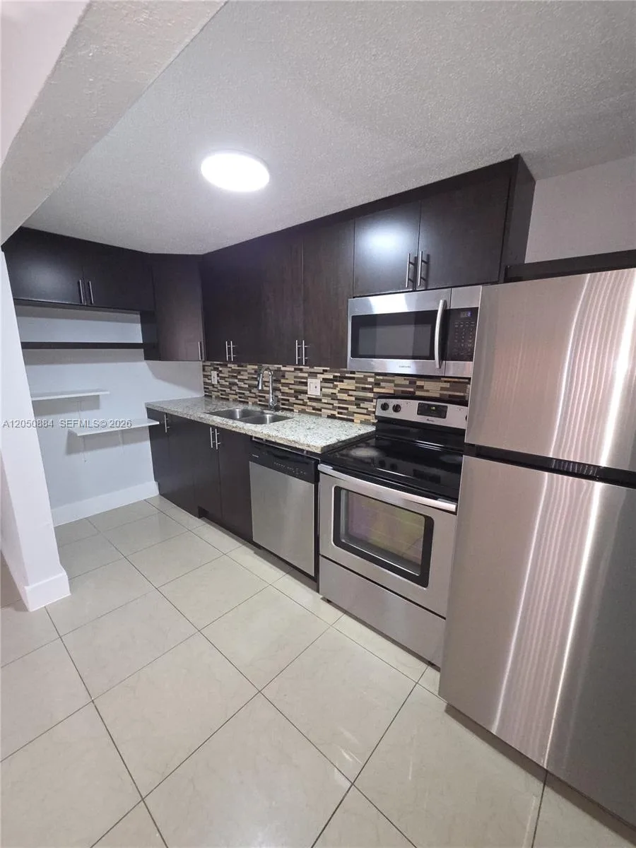 4170 NW 79th Ave # 1B, Doral, FL 33166