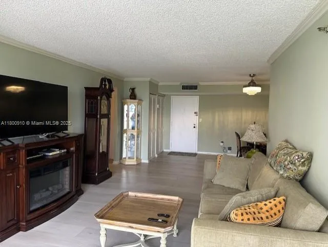 210 174th St # 517, Sunny Isles Beach, FL 33160