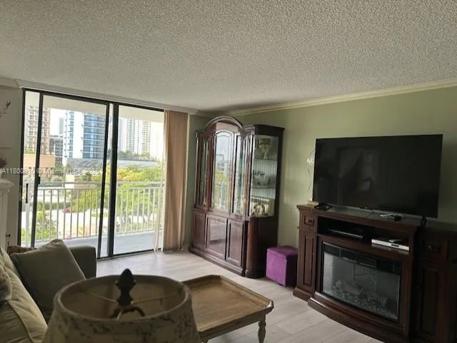 210 174th St # 517, Sunny Isles Beach, FL 33160 photo 8