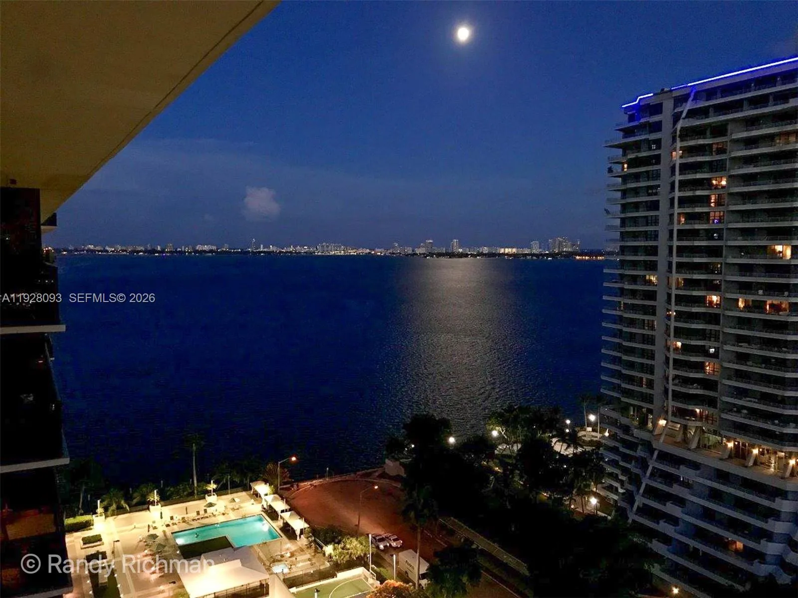 600 NE 36th St # 720, Miami, FL 33137 photo 4