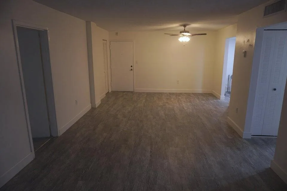 1250 NE 125th Street # 216d, North Miami, FL 33161 — zdjęcie 4