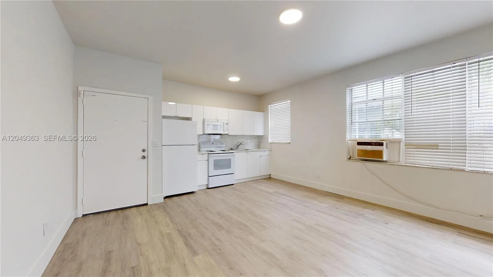 828 Pennsylvania Ave # 7, Miami Beach, FL 33139 photo 2