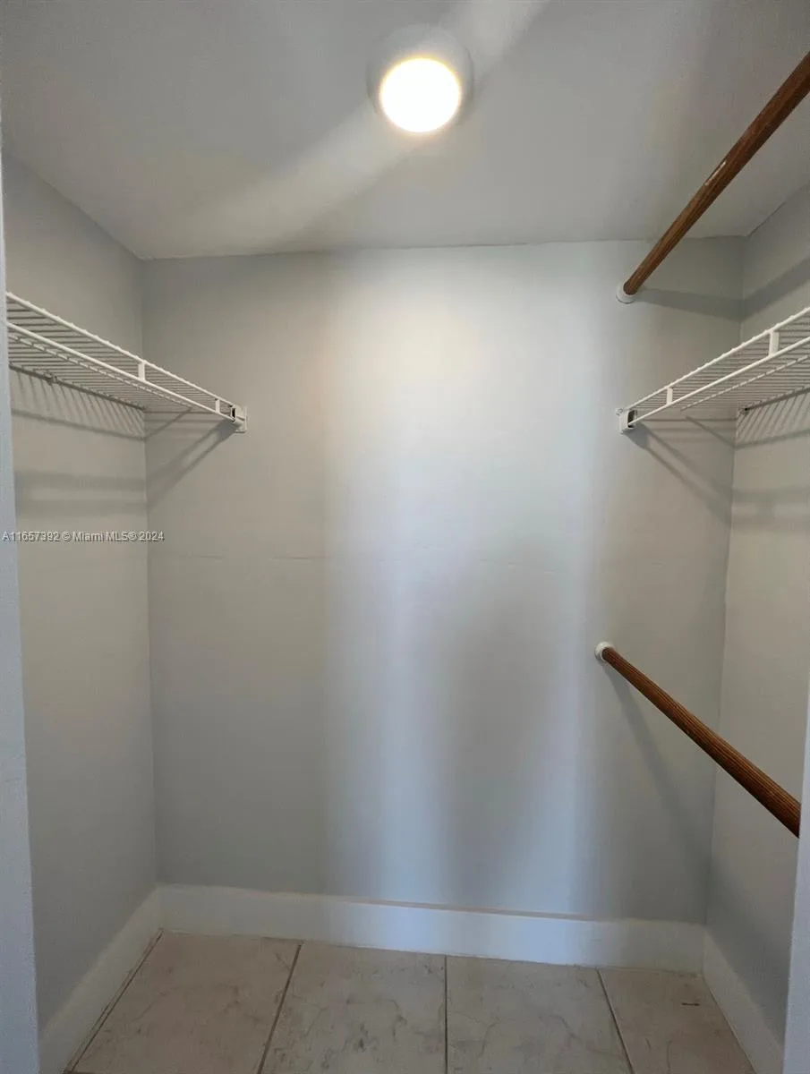 13499 Biscayne Blvd # 1405, North Miami, FL 33181 photo 10