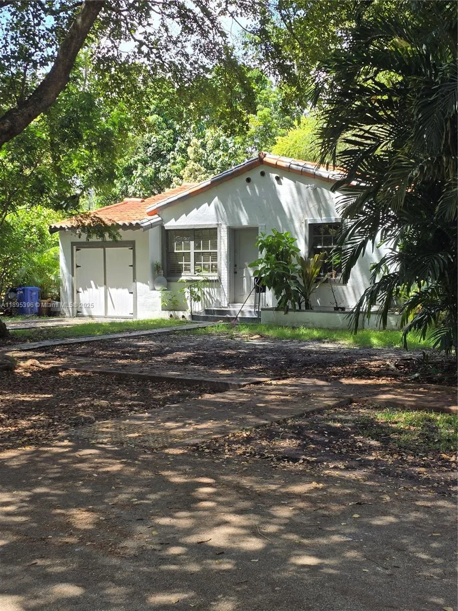 103 Romano Ave, Coral Gables, FL 33134