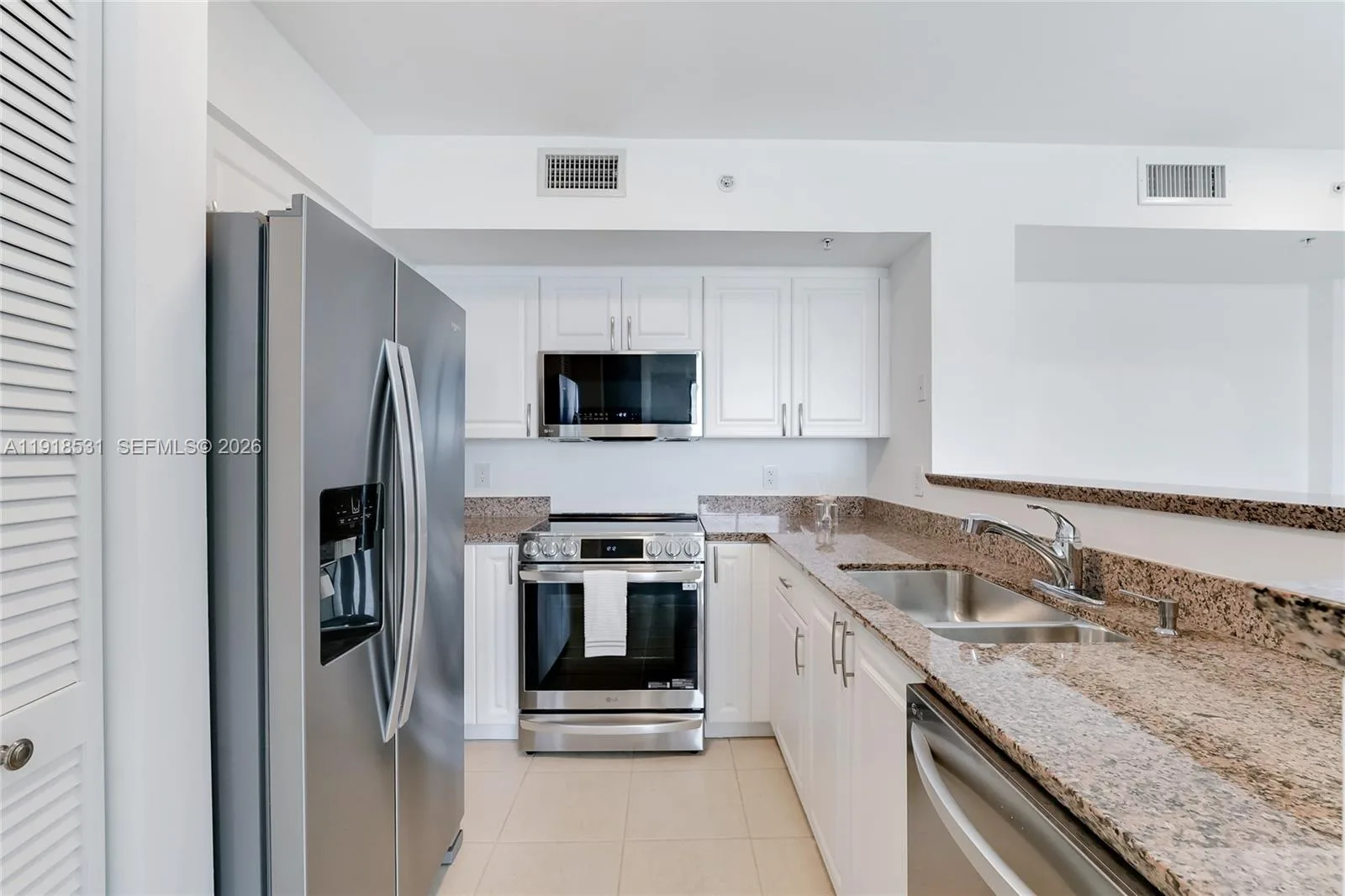 90 Alton Rd # 1209, Miami Beach, FL 33139 photo 11